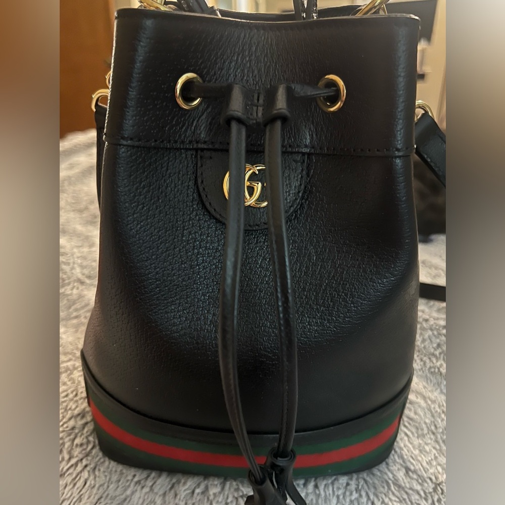 Authentic Gucci Ophelia Crossbody Bucket Bag